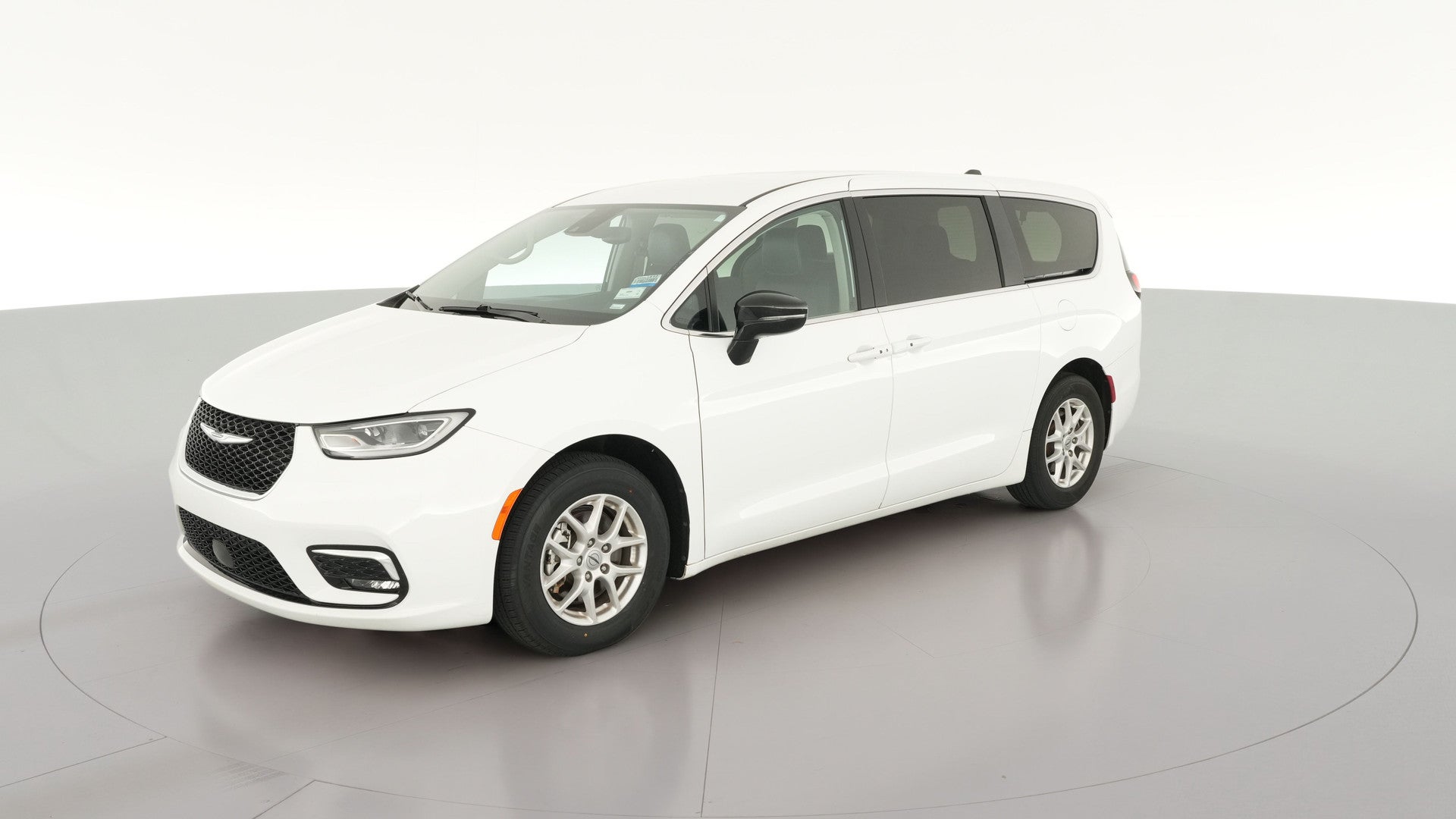 2024 Chrysler Pacifica vehicle photo