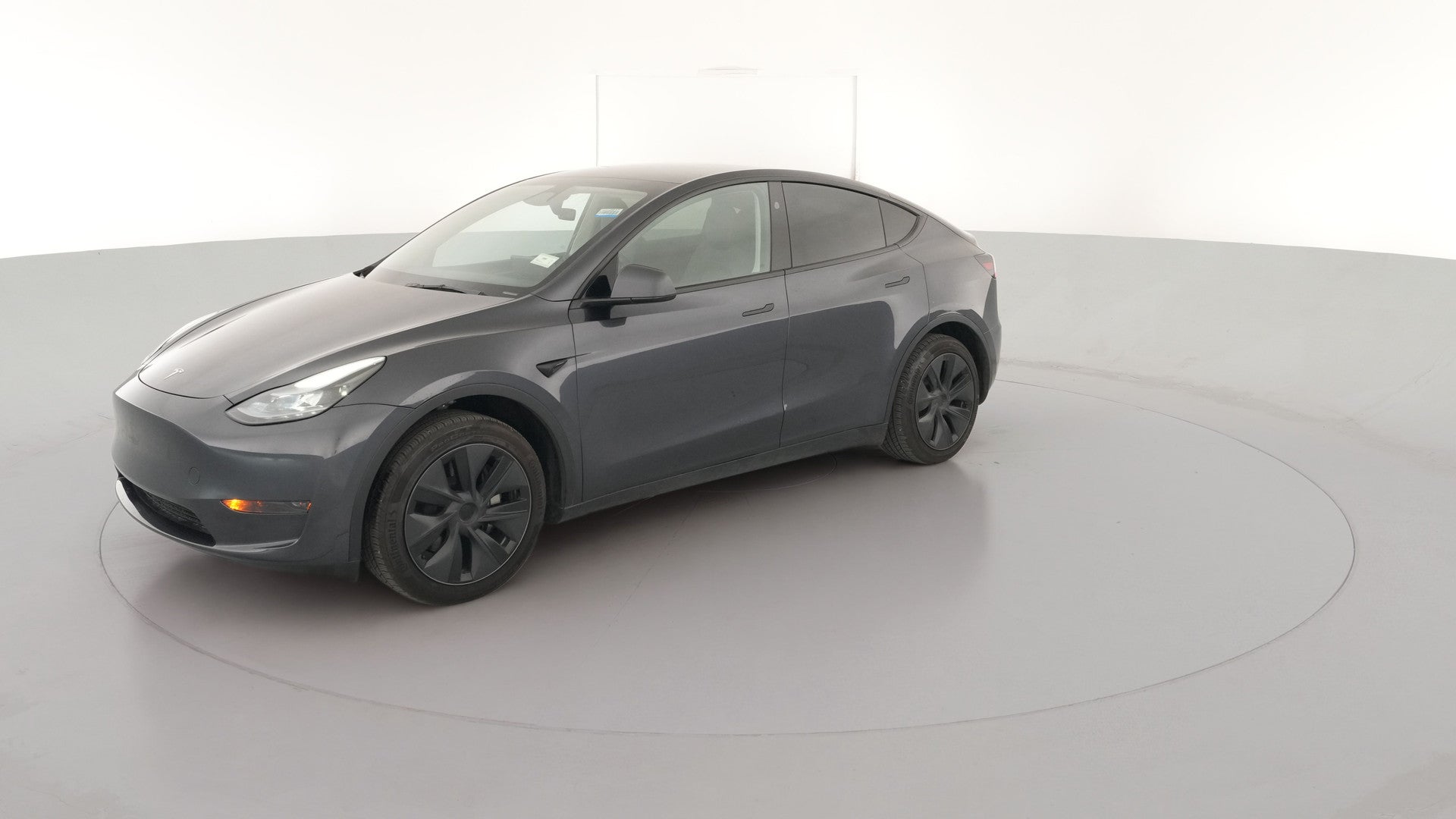 2025 Tesla Model Y vehicle photo