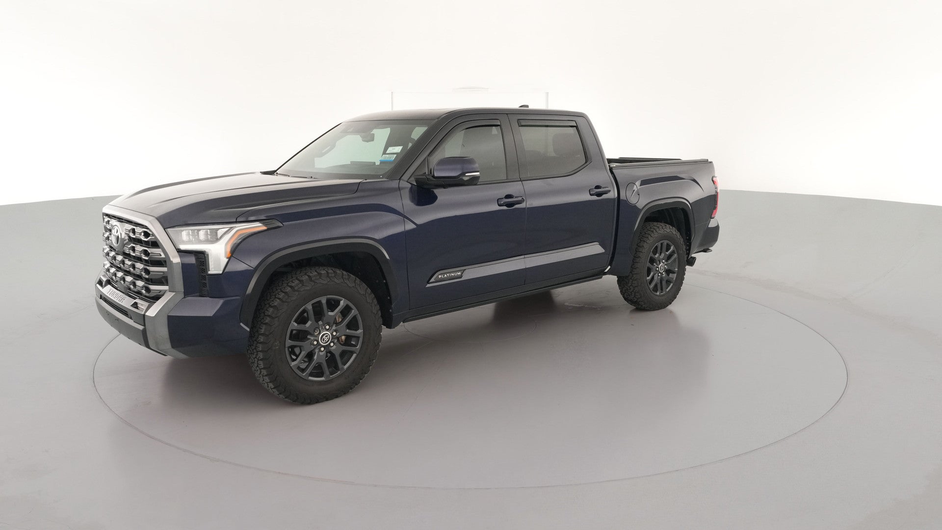 2023 Toyota Tundra CrewMax vehicle photo