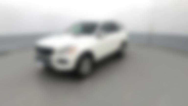 2015 Mercedes-Benz M-Class vehicle photo