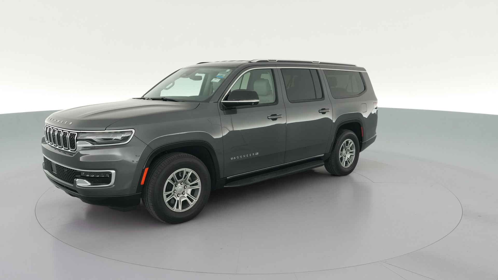 2023 Jeep Wagoneer L vehicle photo
