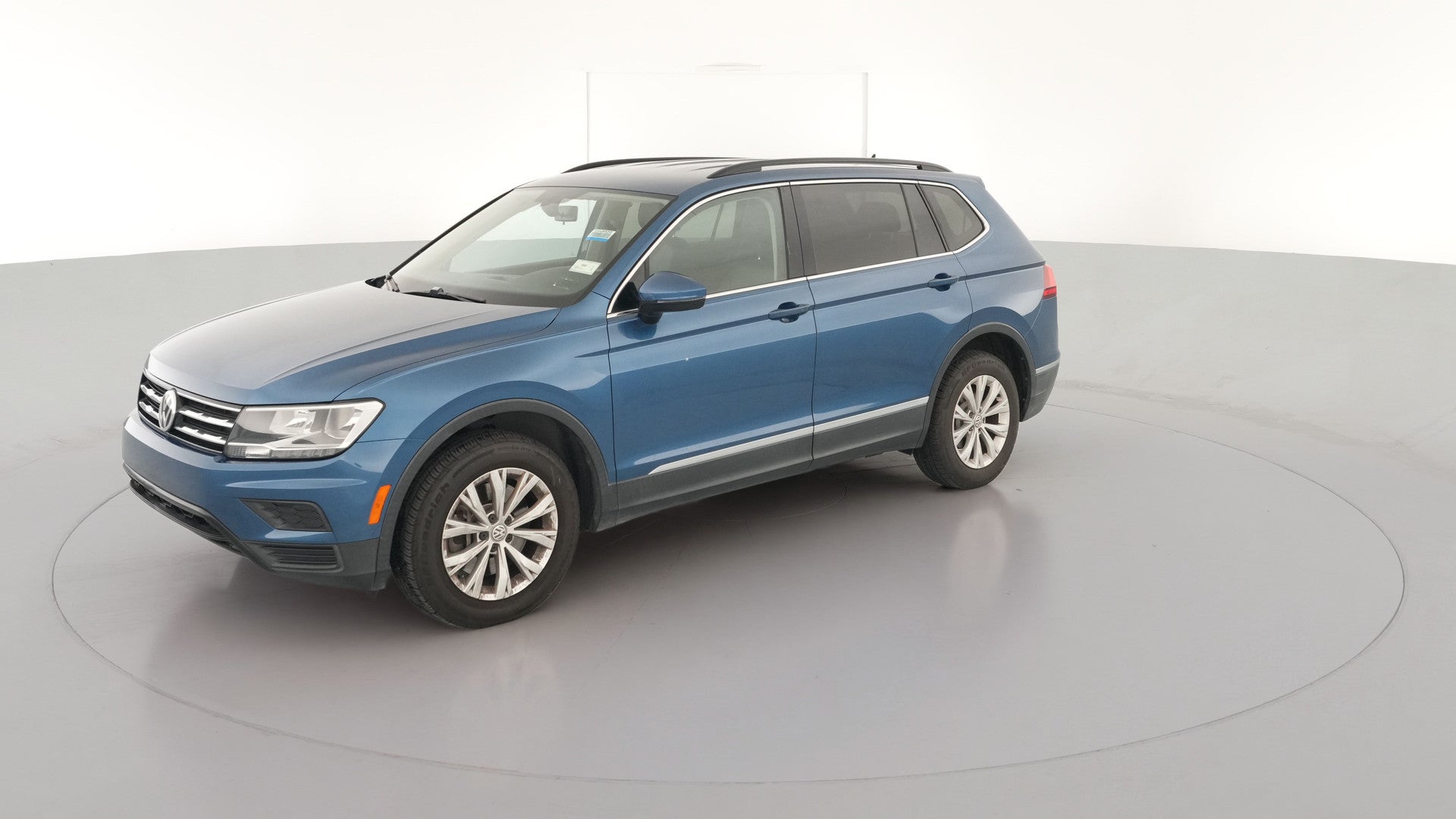 2018 Volkswagen Tiguan vehicle photo