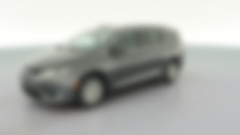 2018 Chrysler Pacifica vehicle photo