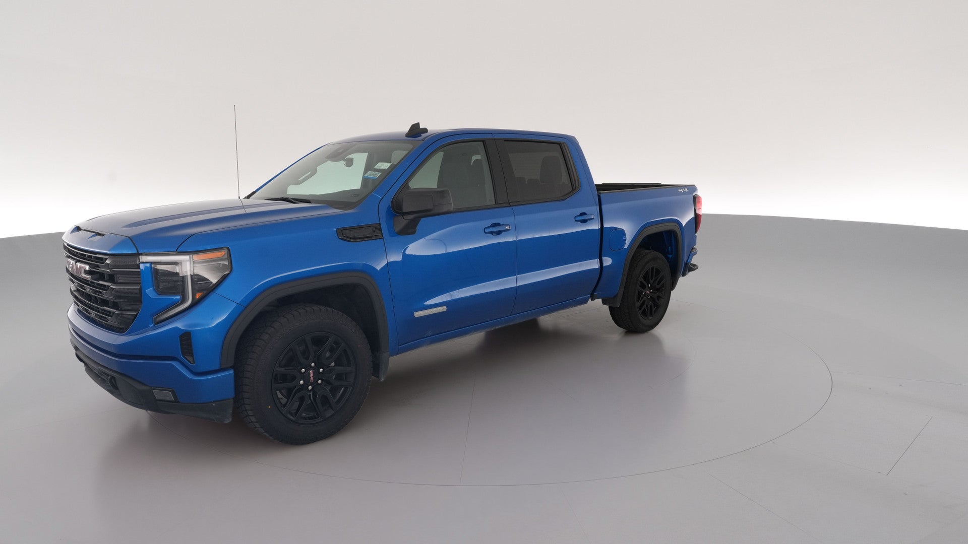 2024 GMC Sierra 1500 Crew Cab vehicle photo