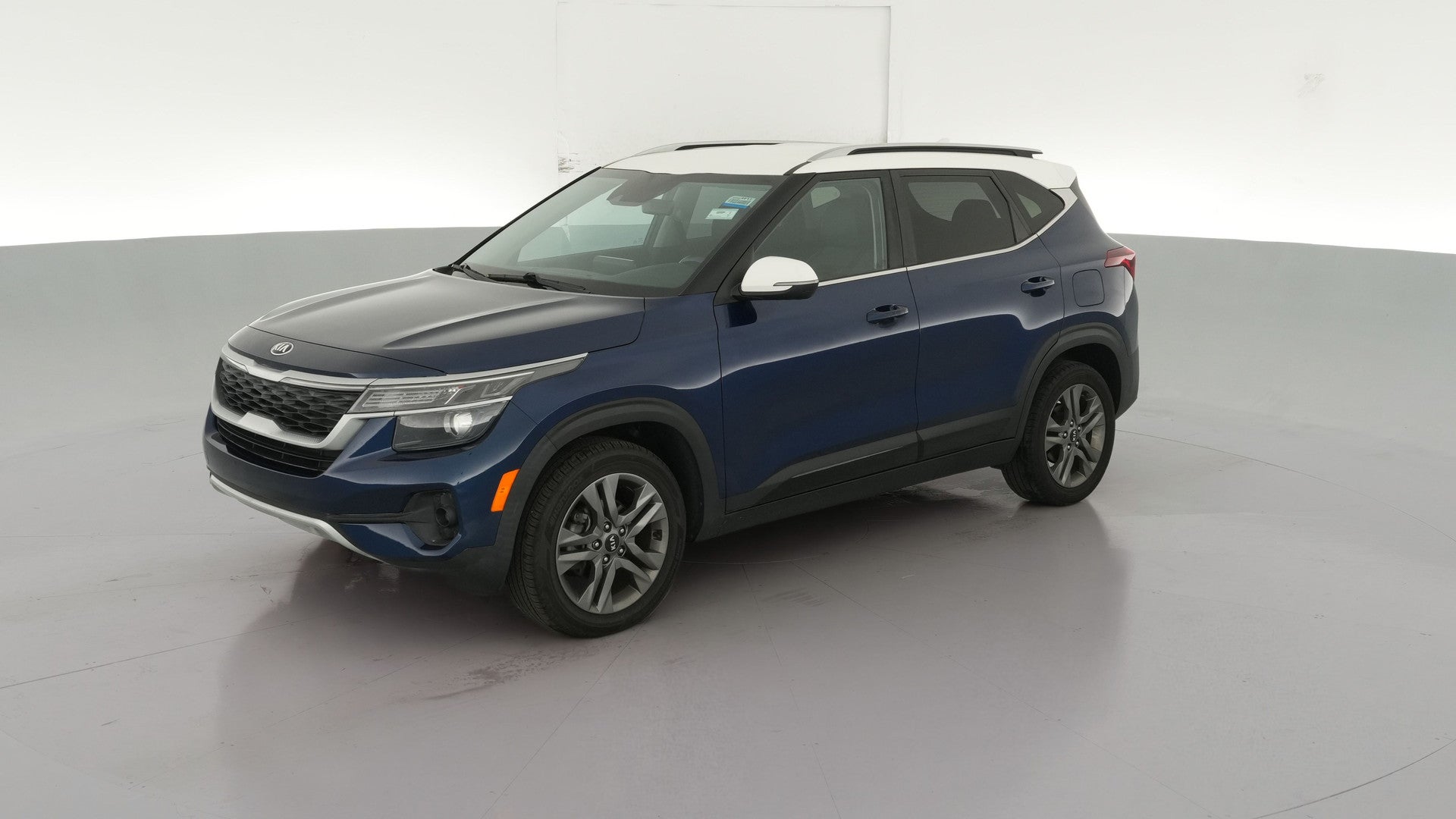 2021 Kia Seltos vehicle photo