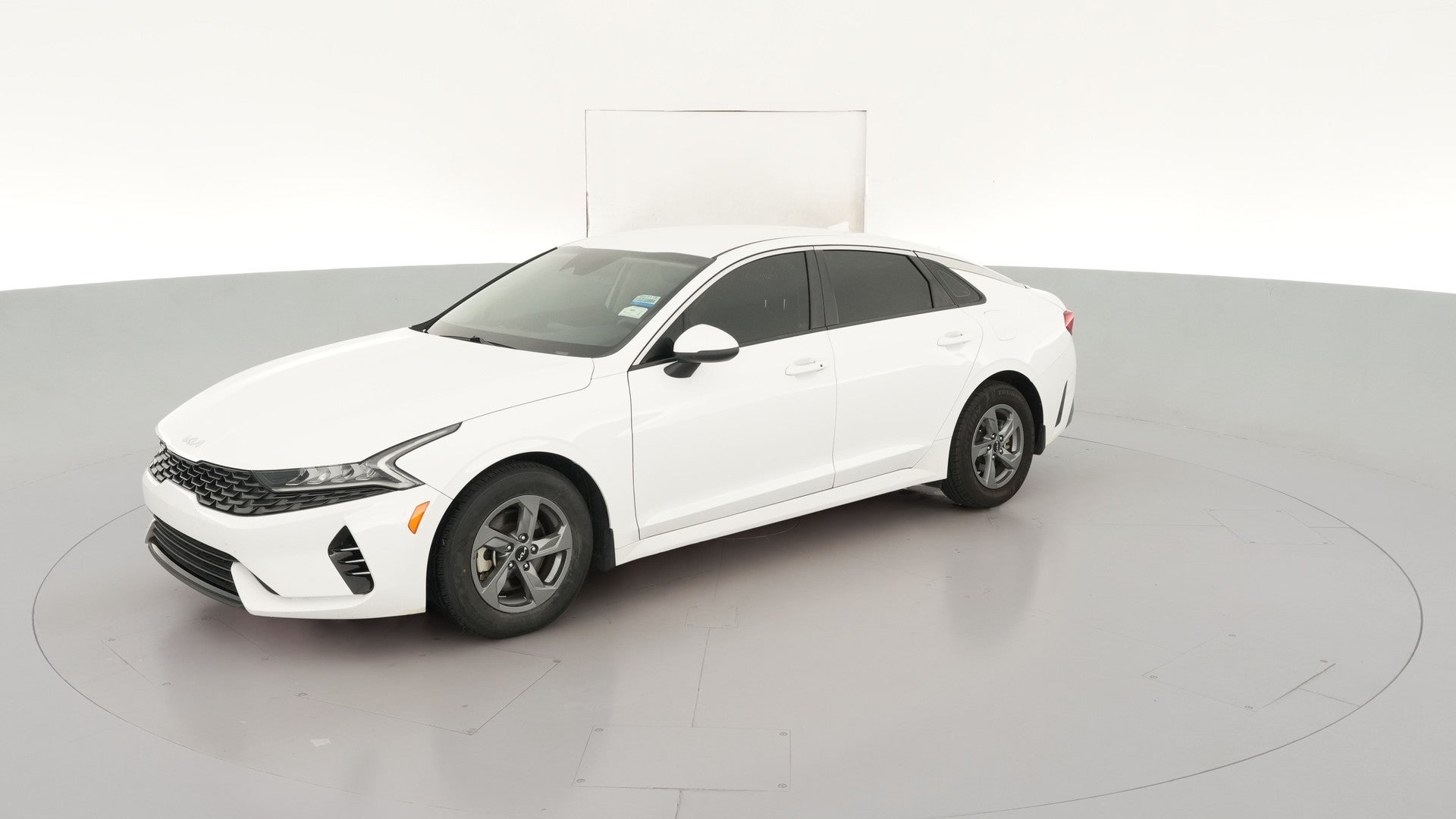 2023 Kia K5 vehicle photo