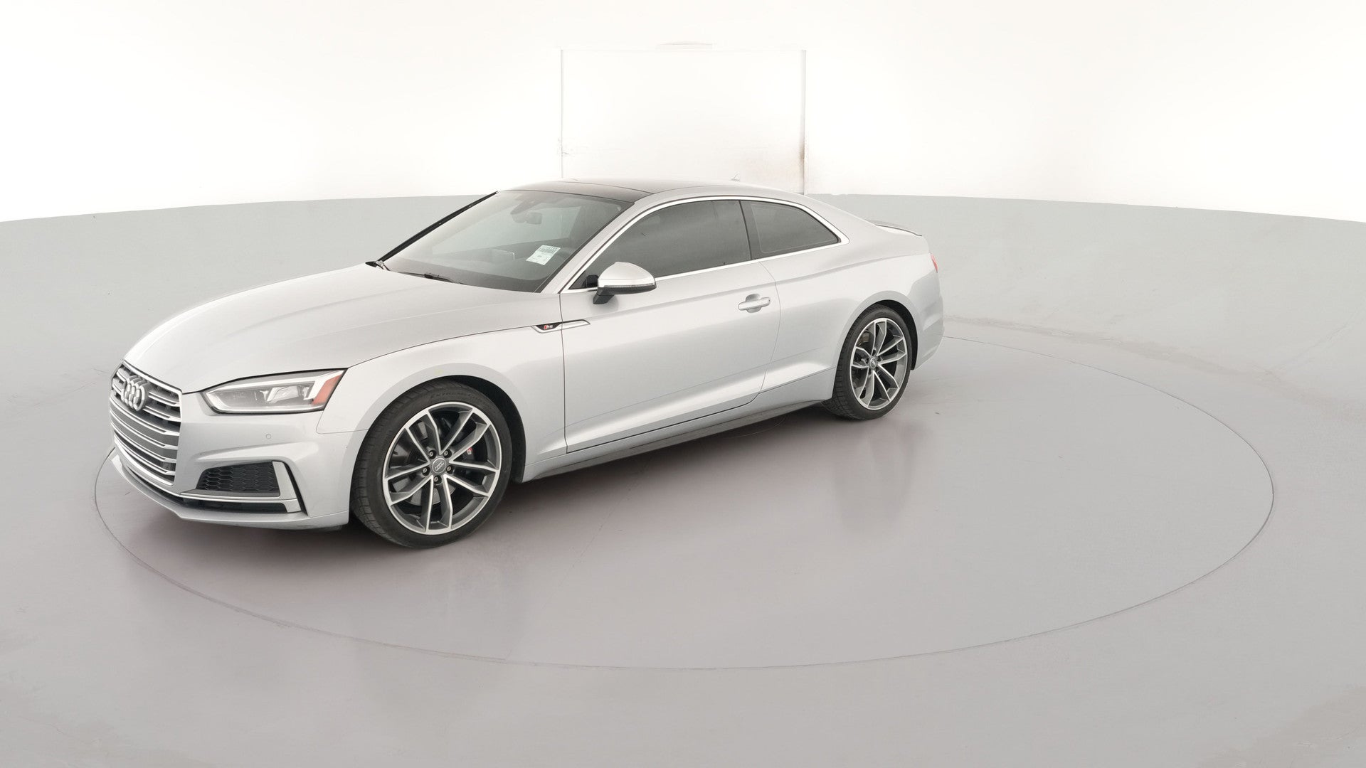 2018 Audi S5 vehicle photo