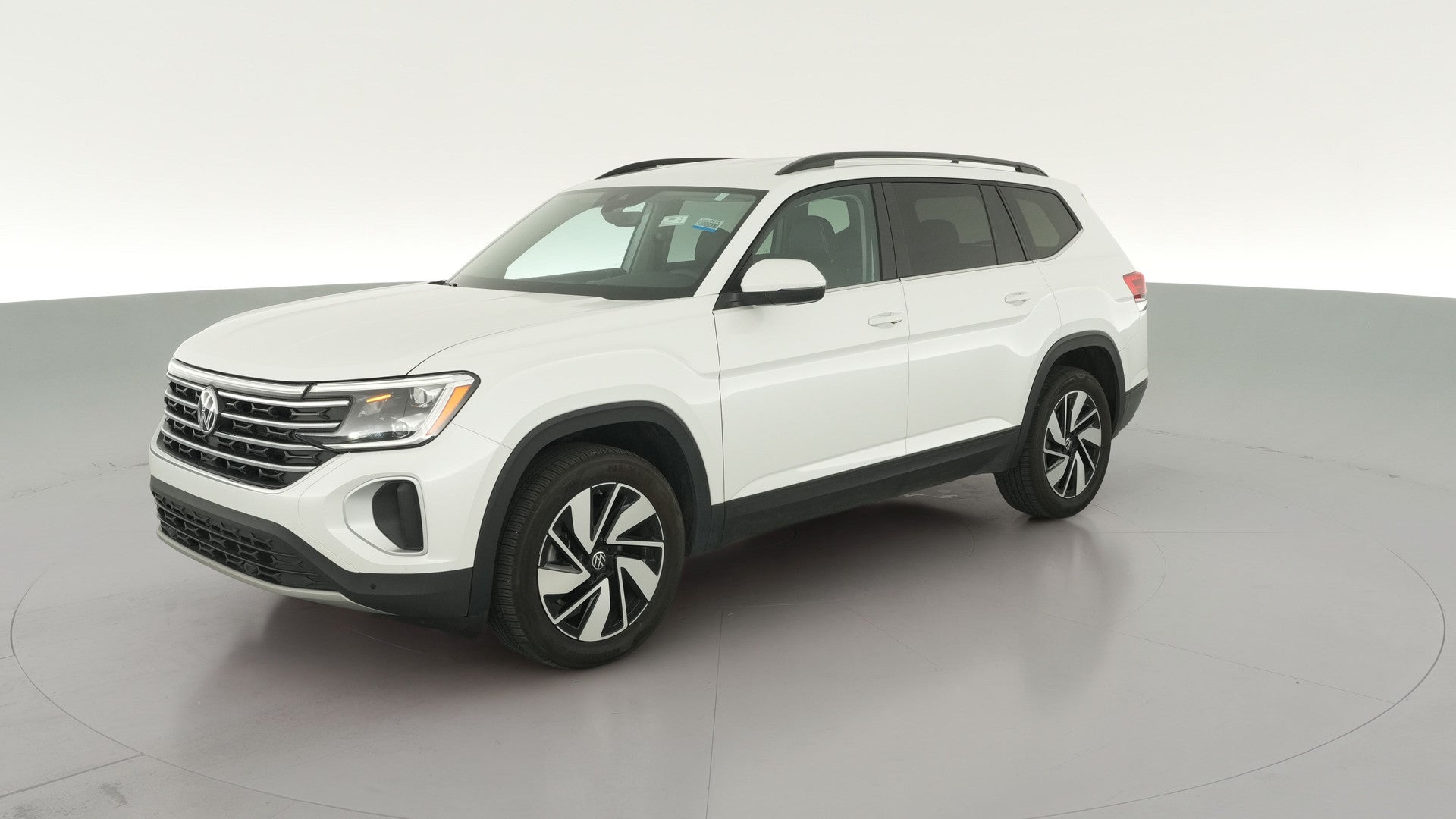 2026 Volkswagen Atlas vehicle photo