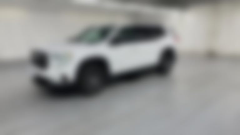 2025 GMC Acadia vehicle photo