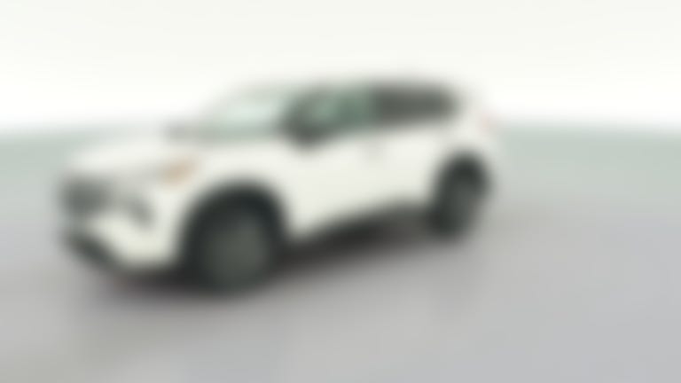 2024 Nissan Rogue vehicle photo