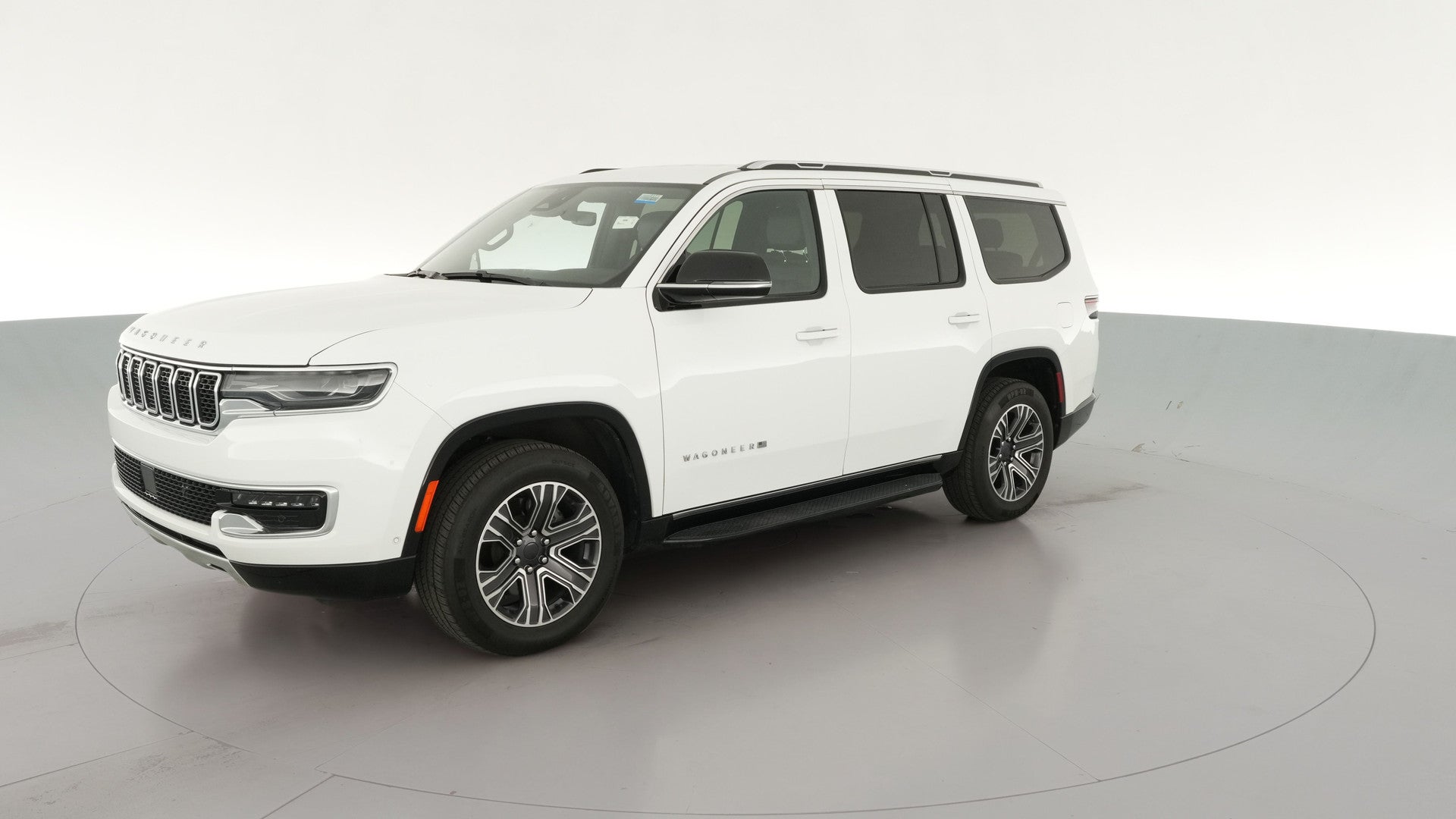 2024 Jeep Wagoneer vehicle photo