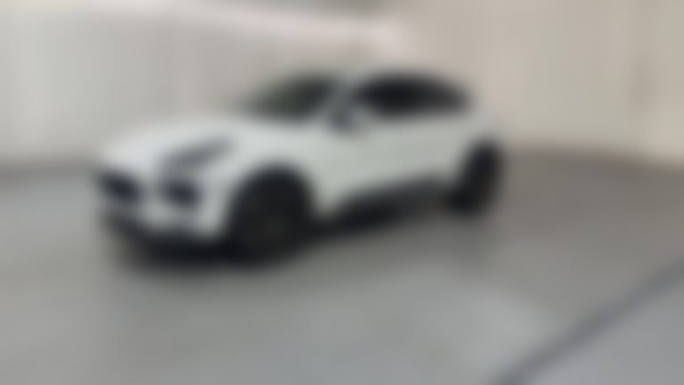 2021 Porsche Macan vehicle photo