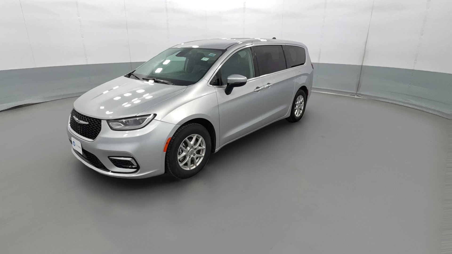 2023 Chrysler Pacifica vehicle photo