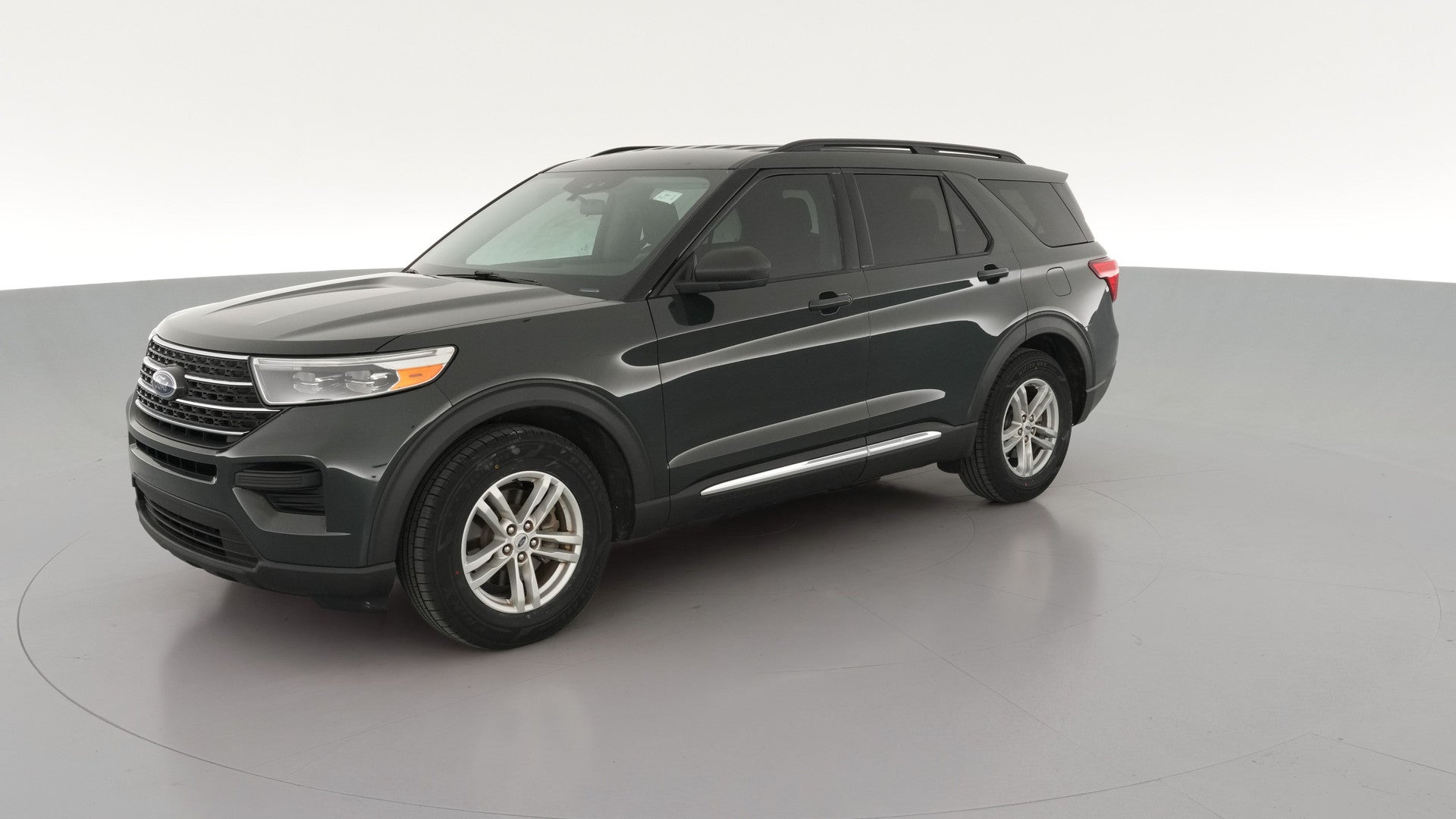 2022 Ford Explorer vehicle photo