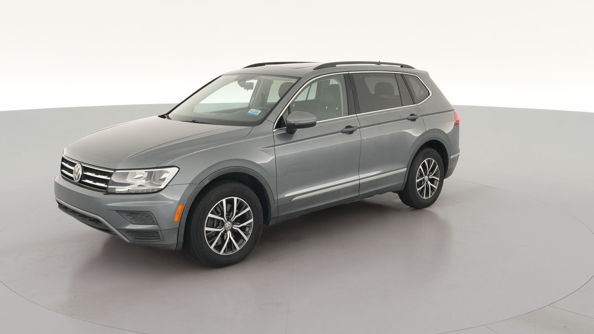 2018 Volkswagen Tiguan vehicle photo