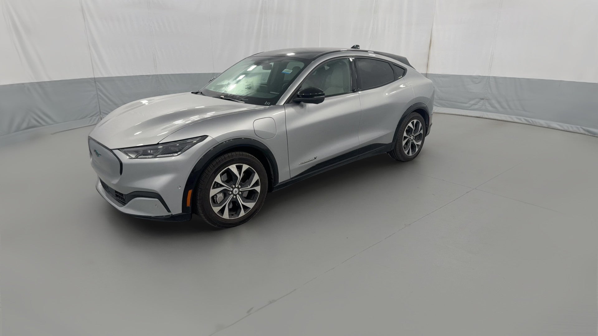 2021 Ford Mustang MACH-E vehicle photo