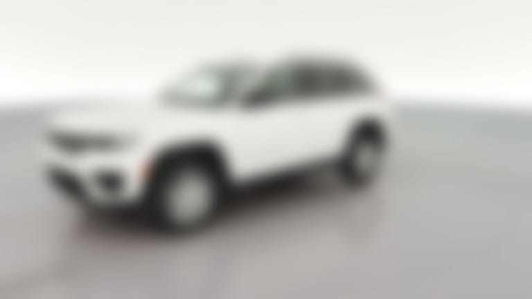 2024 Jeep Grand Cherokee vehicle photo