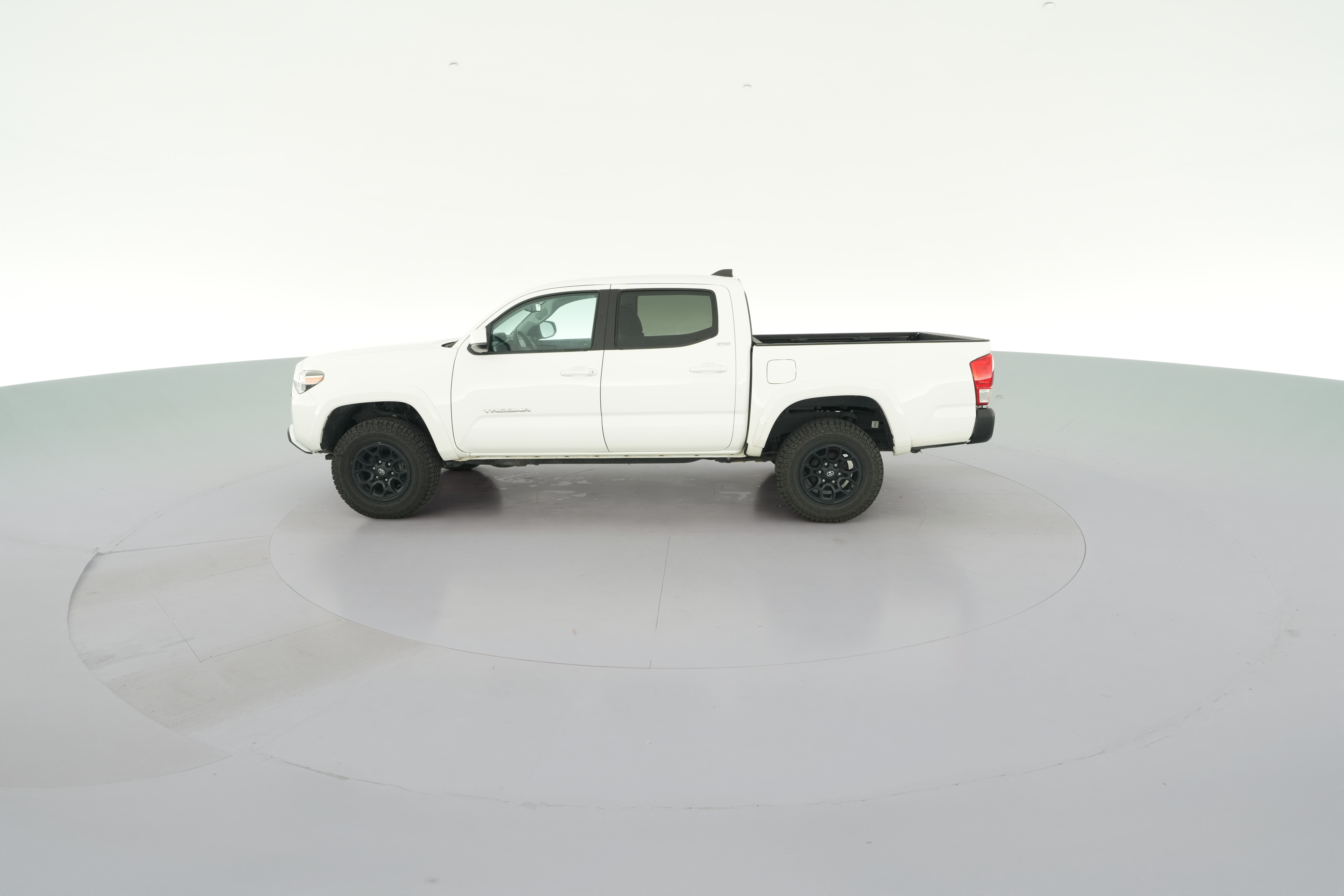 2021 Toyota Tacoma SR5 - Photo 26