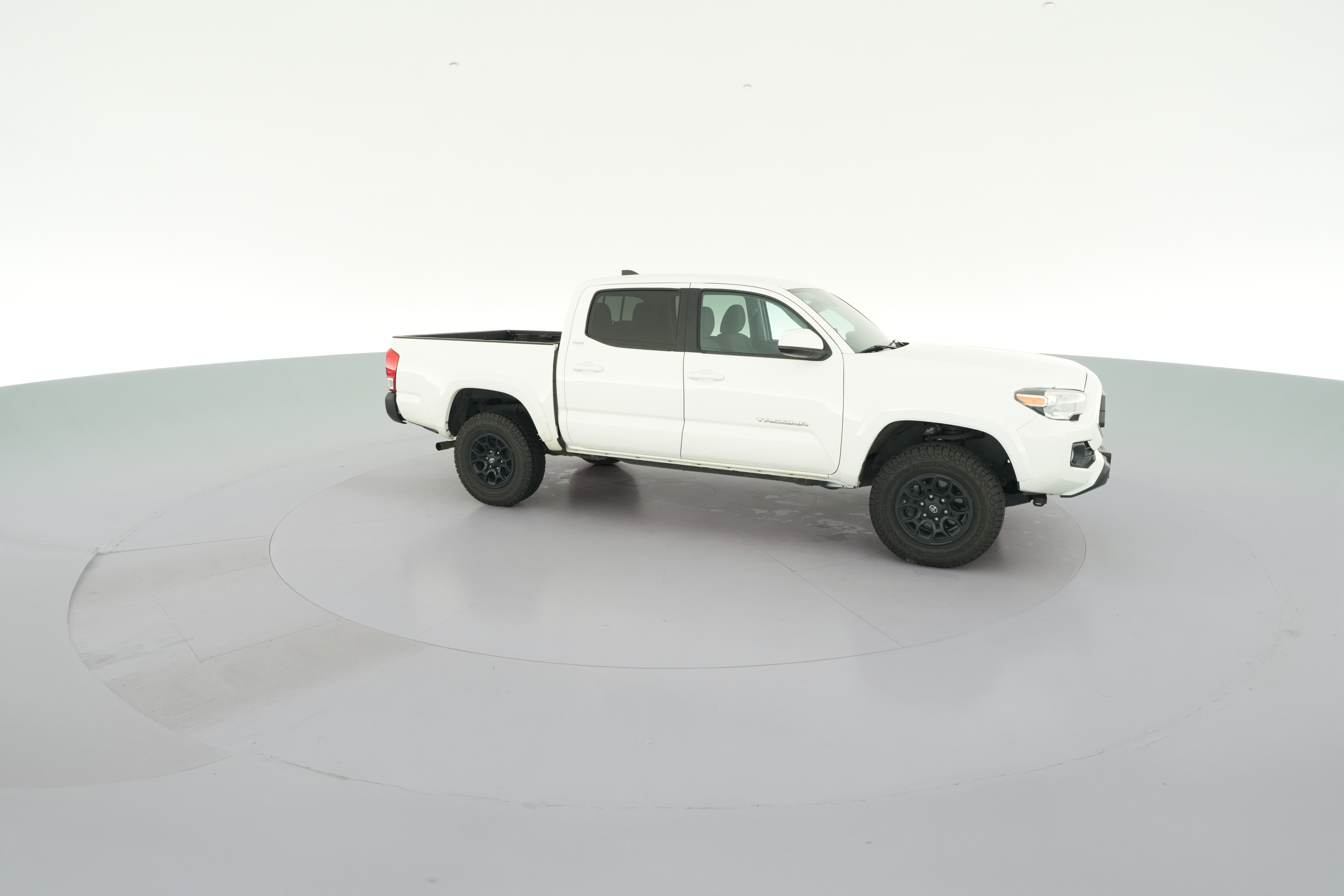 2021 Toyota Tacoma SR5 - Photo 35