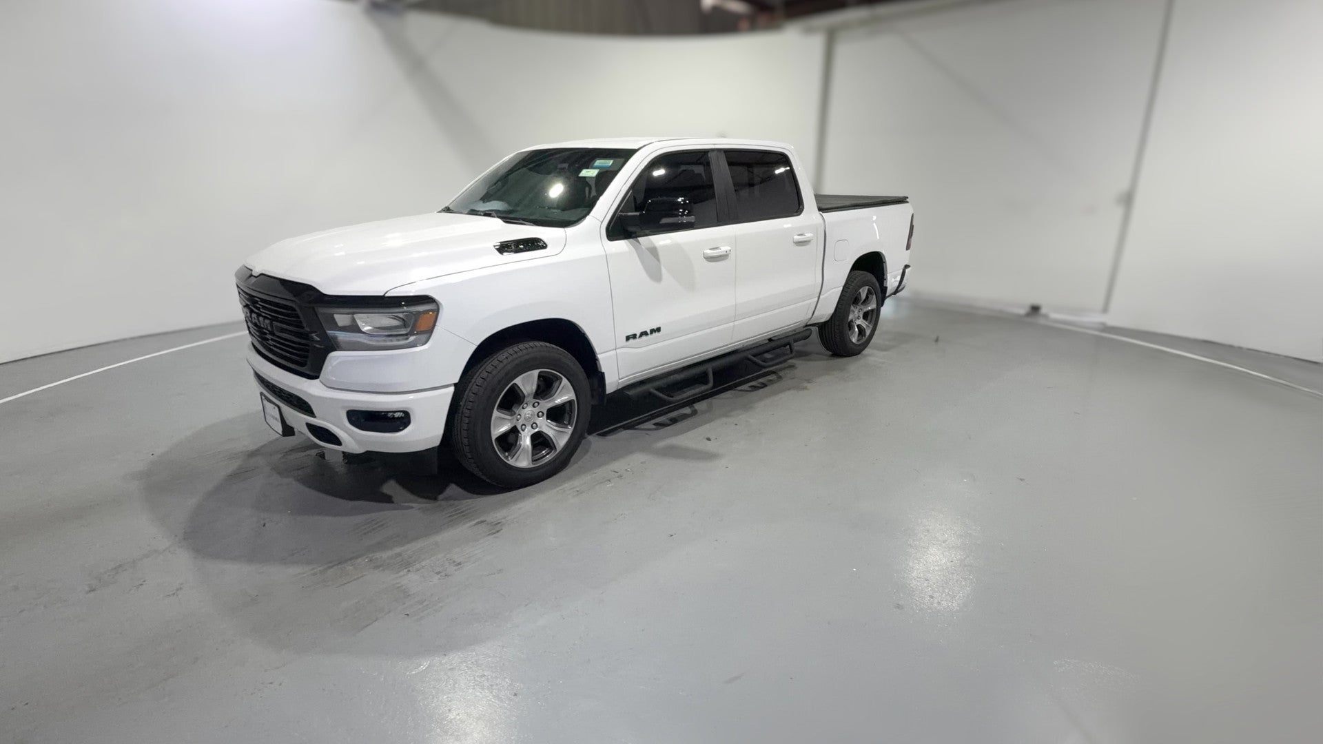2023 Ram 1500 Crew Cab vehicle photo