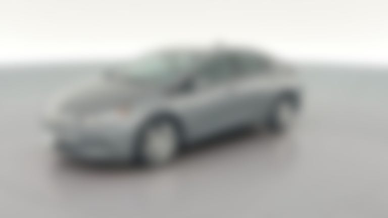 2018 Chevrolet Volt vehicle photo
