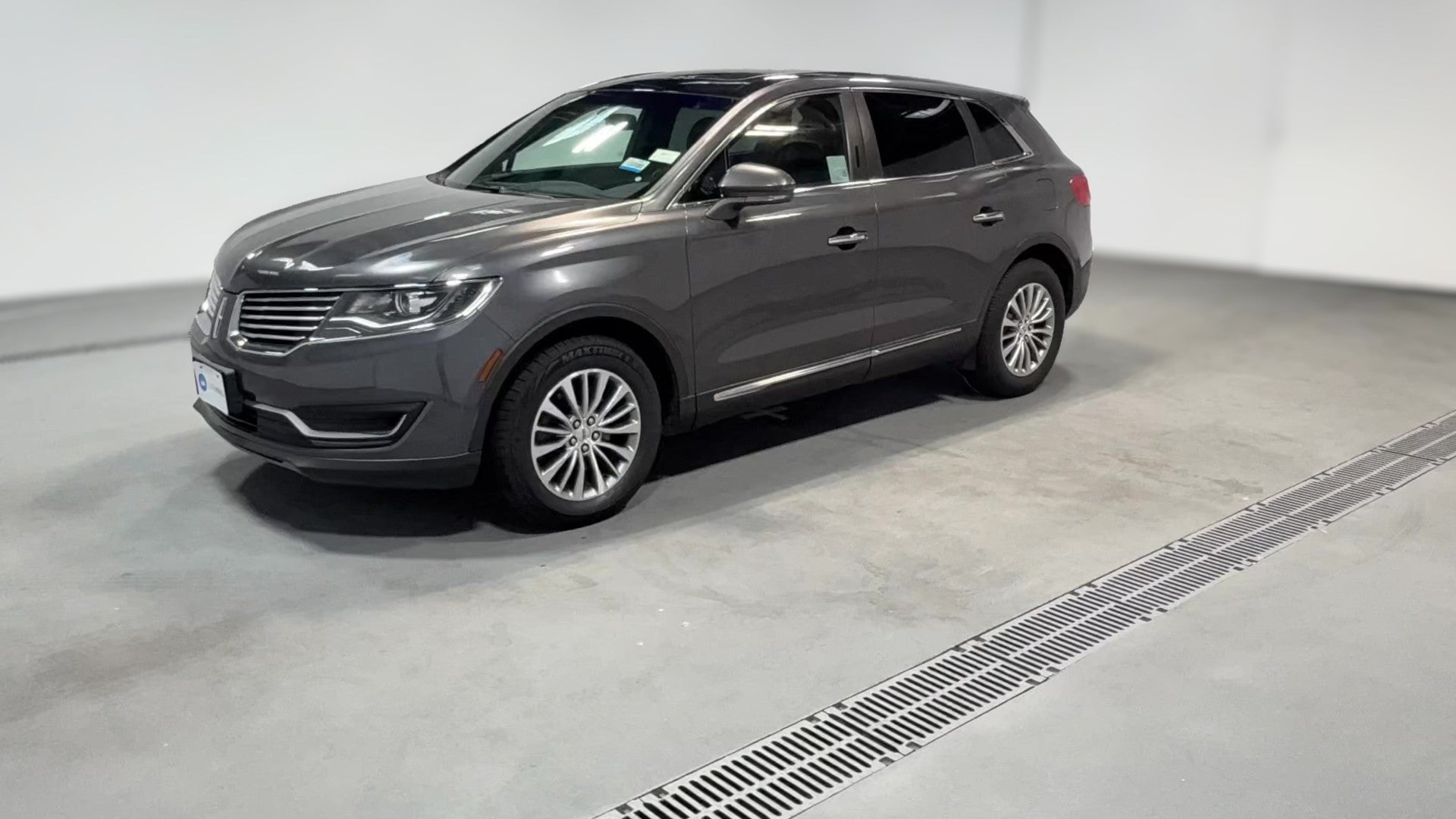 2017 Lincoln MKX vehicle photo