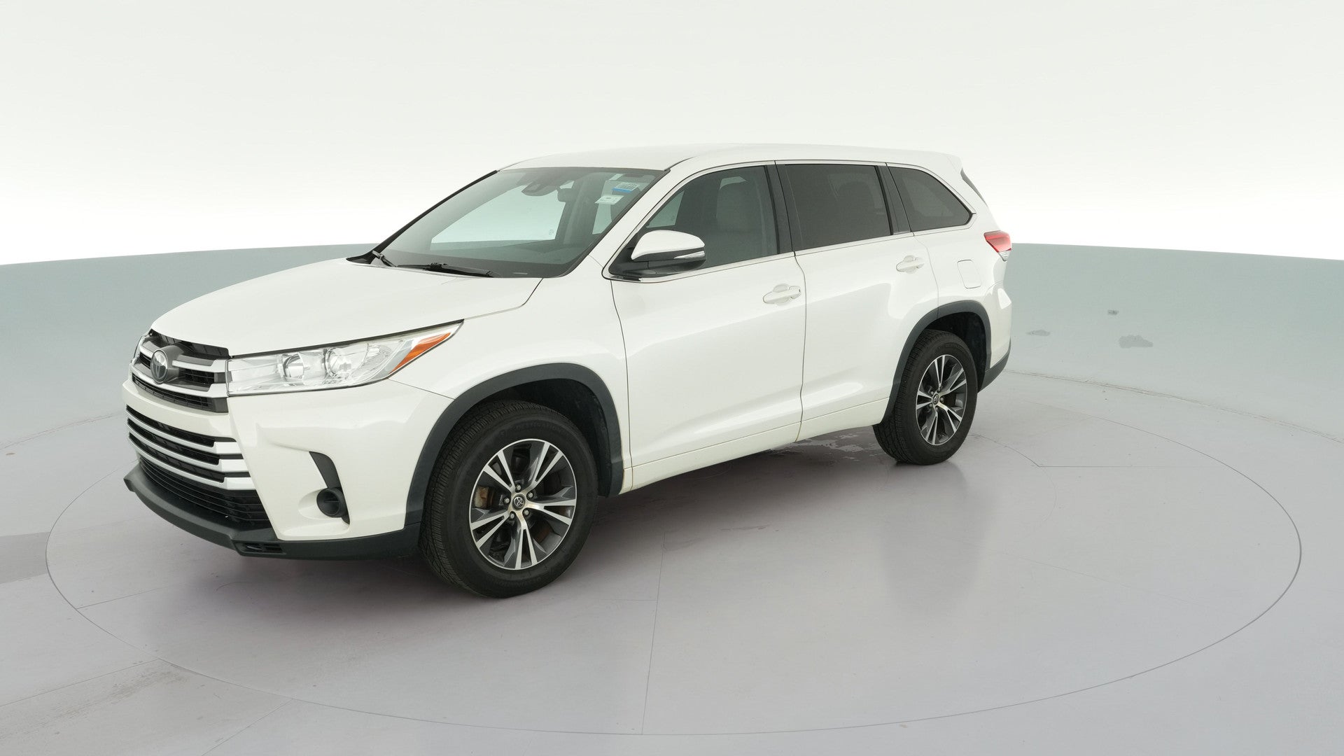 2018 Toyota Highlander vehicle photo
