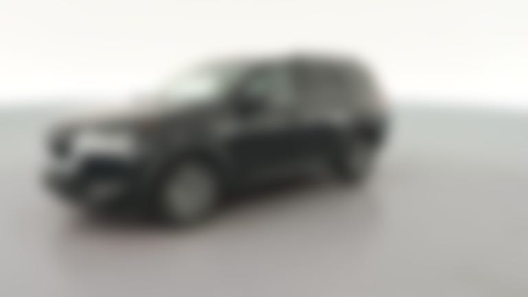 2025 Nissan Pathfinder vehicle photo