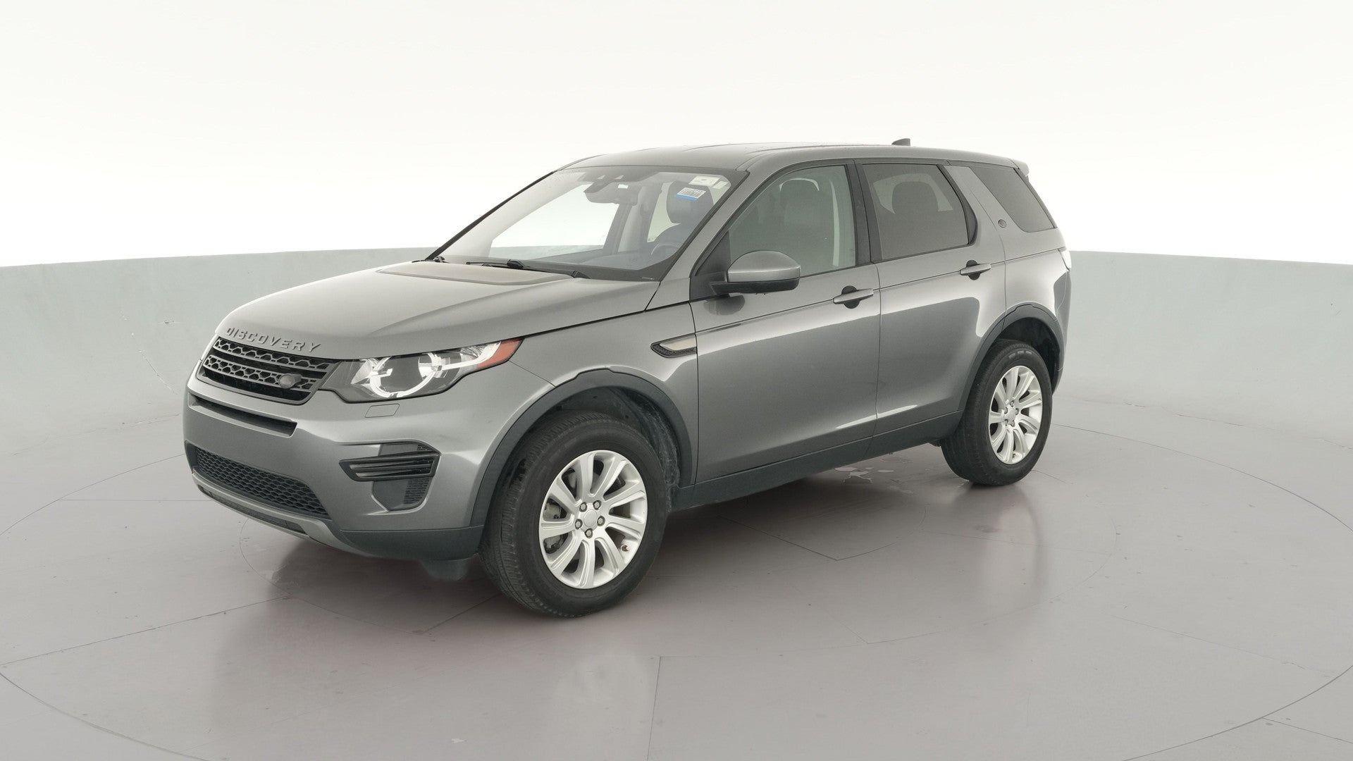 2019 Land Rover Discovery Sport vehicle photo