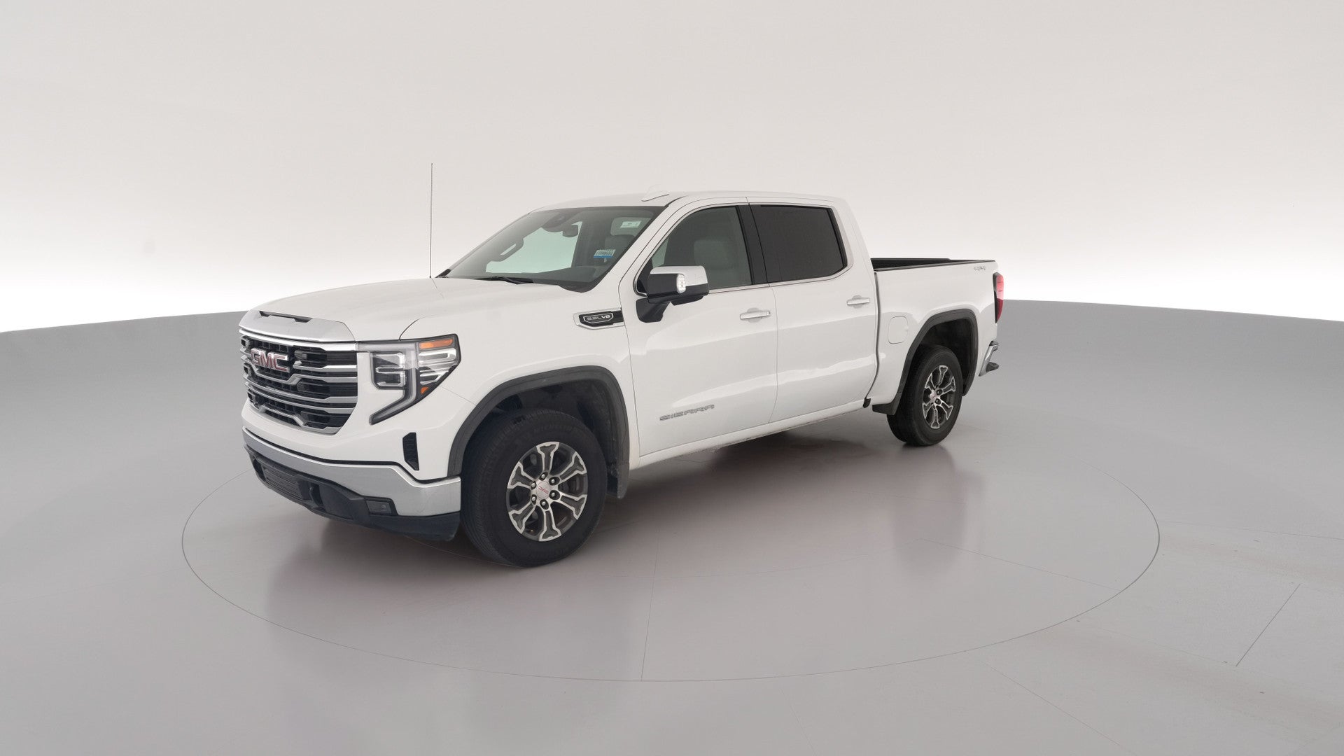 2025 GMC Sierra 1500 Crew Cab vehicle photo