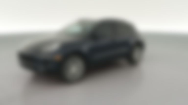 2018 Porsche Macan vehicle photo