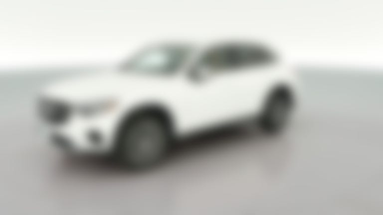 2024 Mercedes-Benz GLC vehicle photo
