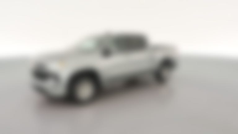 2025 Chevrolet Silverado 1500 Crew Cab vehicle photo