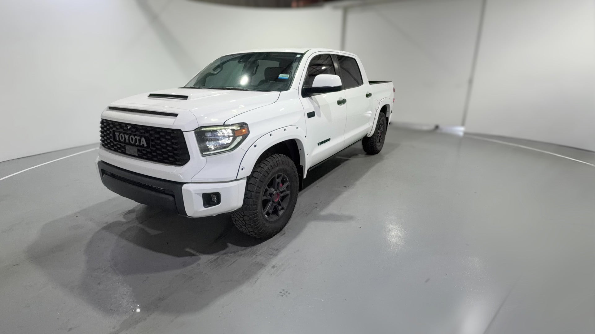 2020 Toyota Tundra CrewMax vehicle photo