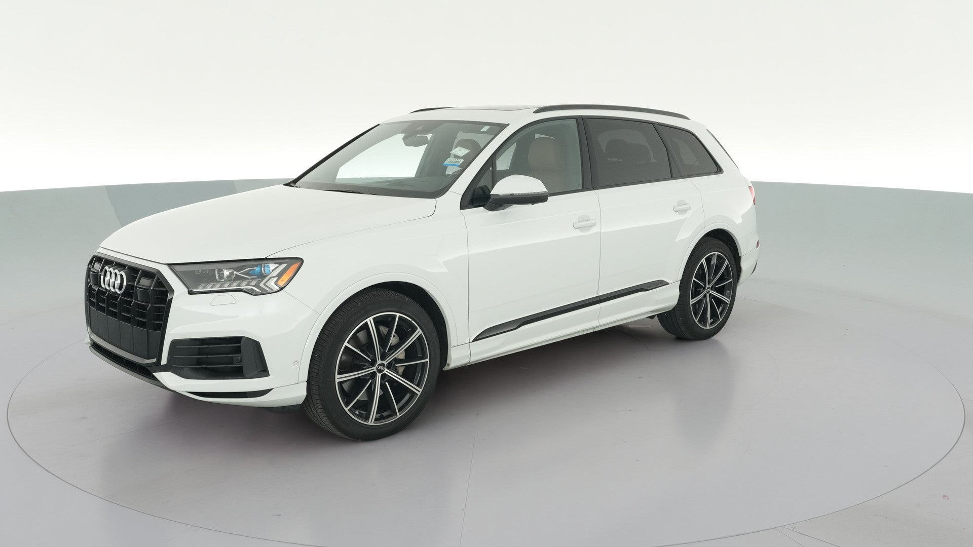 2020 Audi Q7 vehicle photo