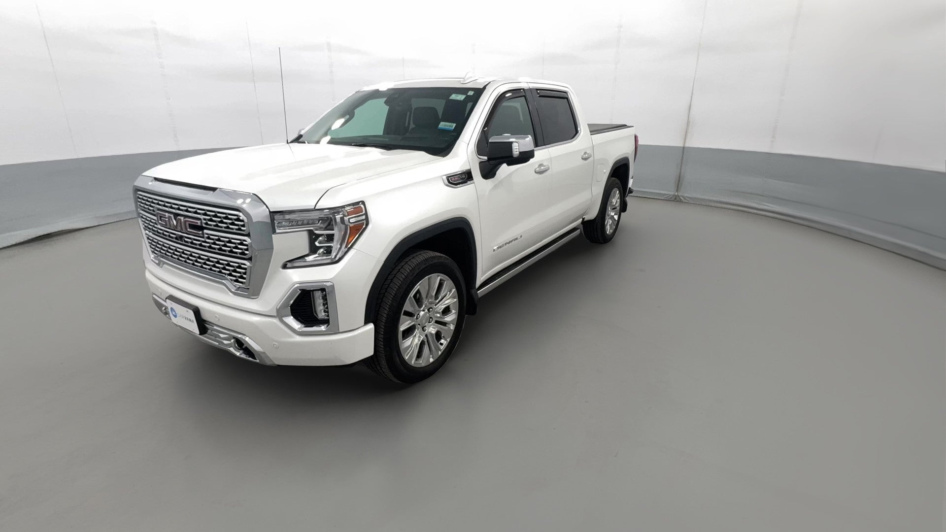 2020 GMC Sierra 1500 Crew Cab vehicle photo