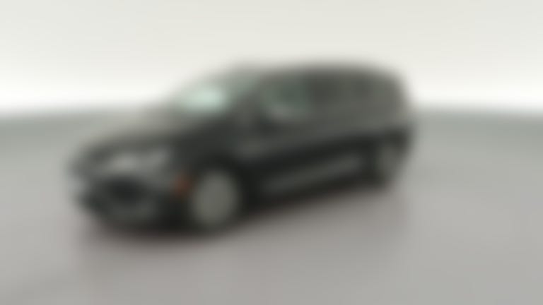 2018 Chrysler Pacifica Hybrid vehicle photo