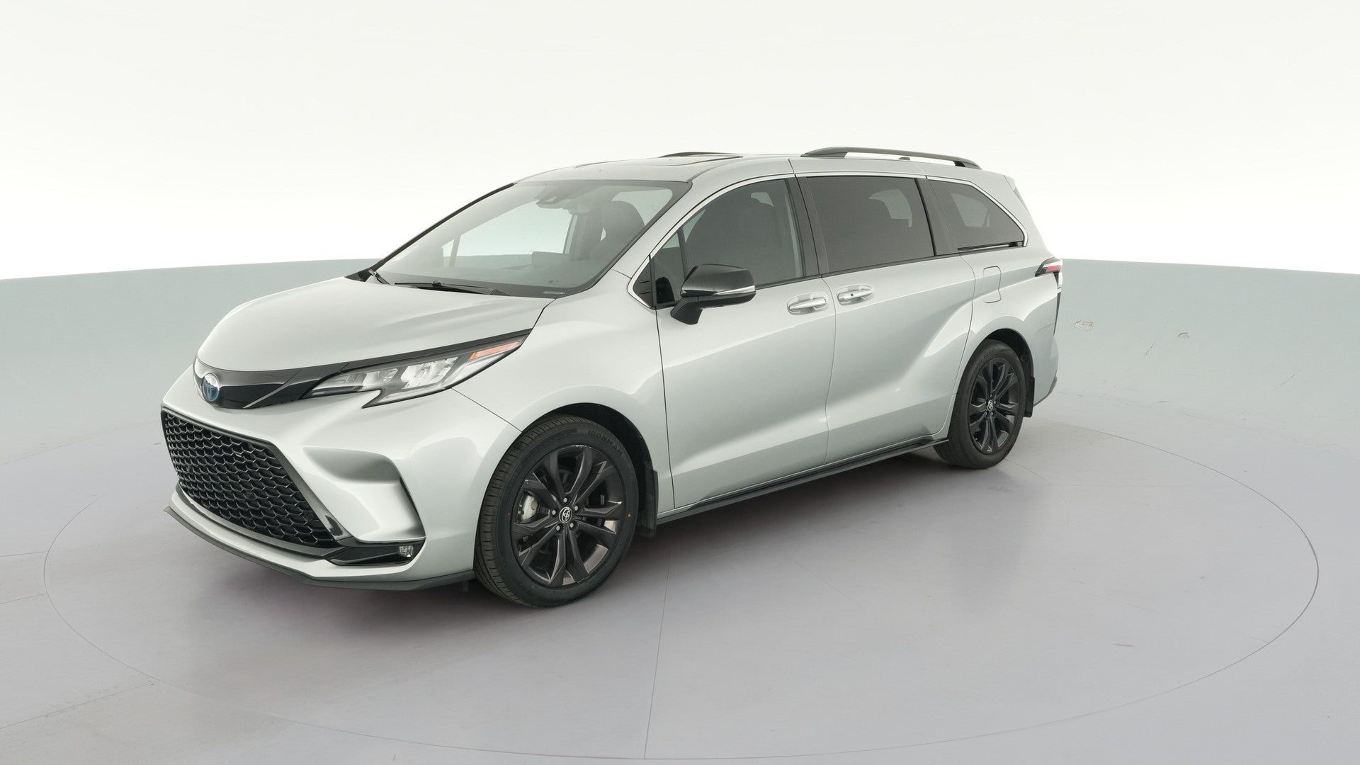 2023 Toyota Sienna vehicle photo