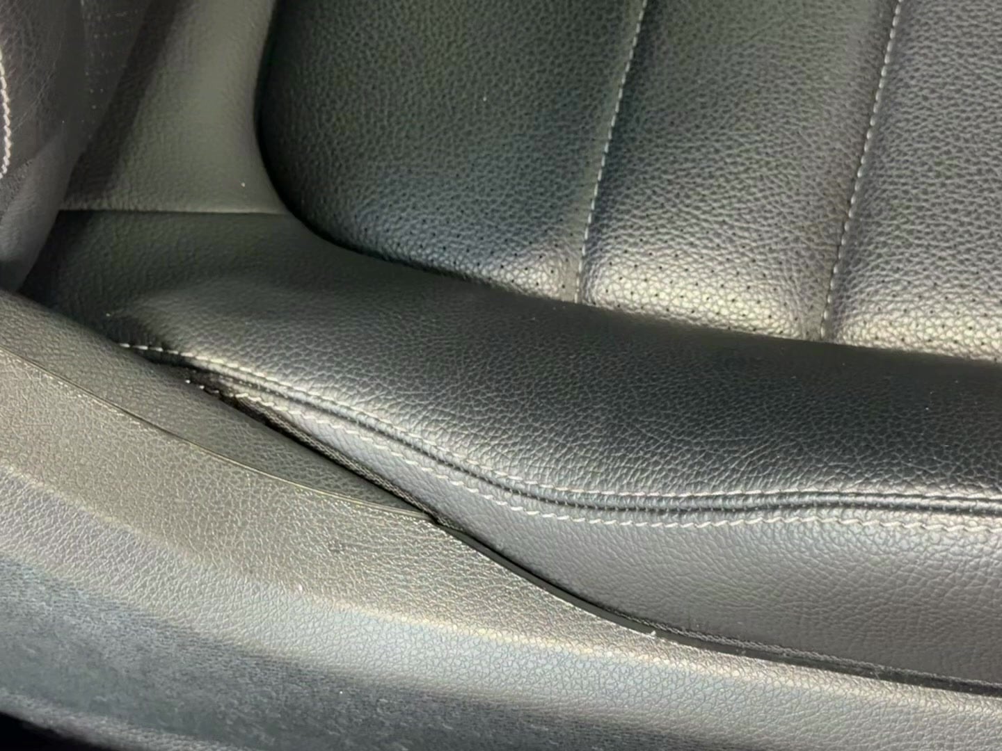 2022 Mercedes-Benz C-Class Coupe C 300 - Photo 25