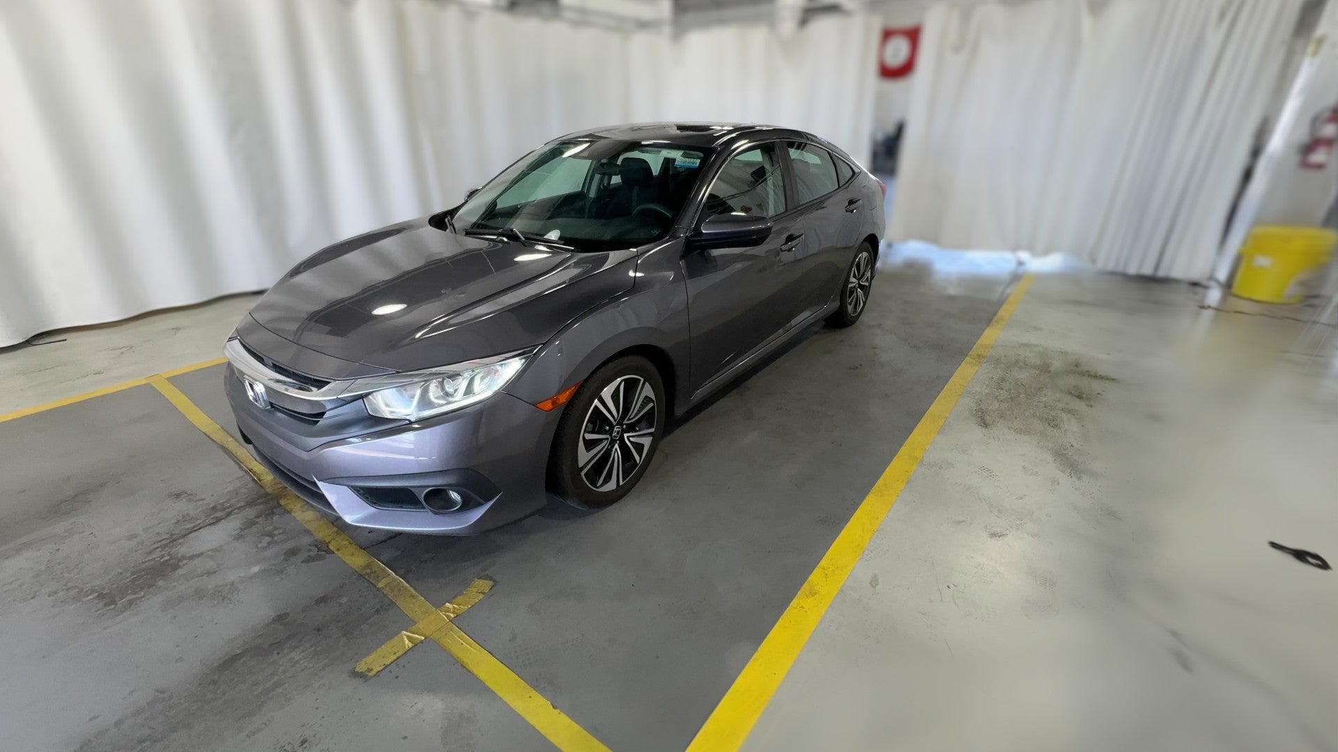 2016 Honda Civic vehicle photo