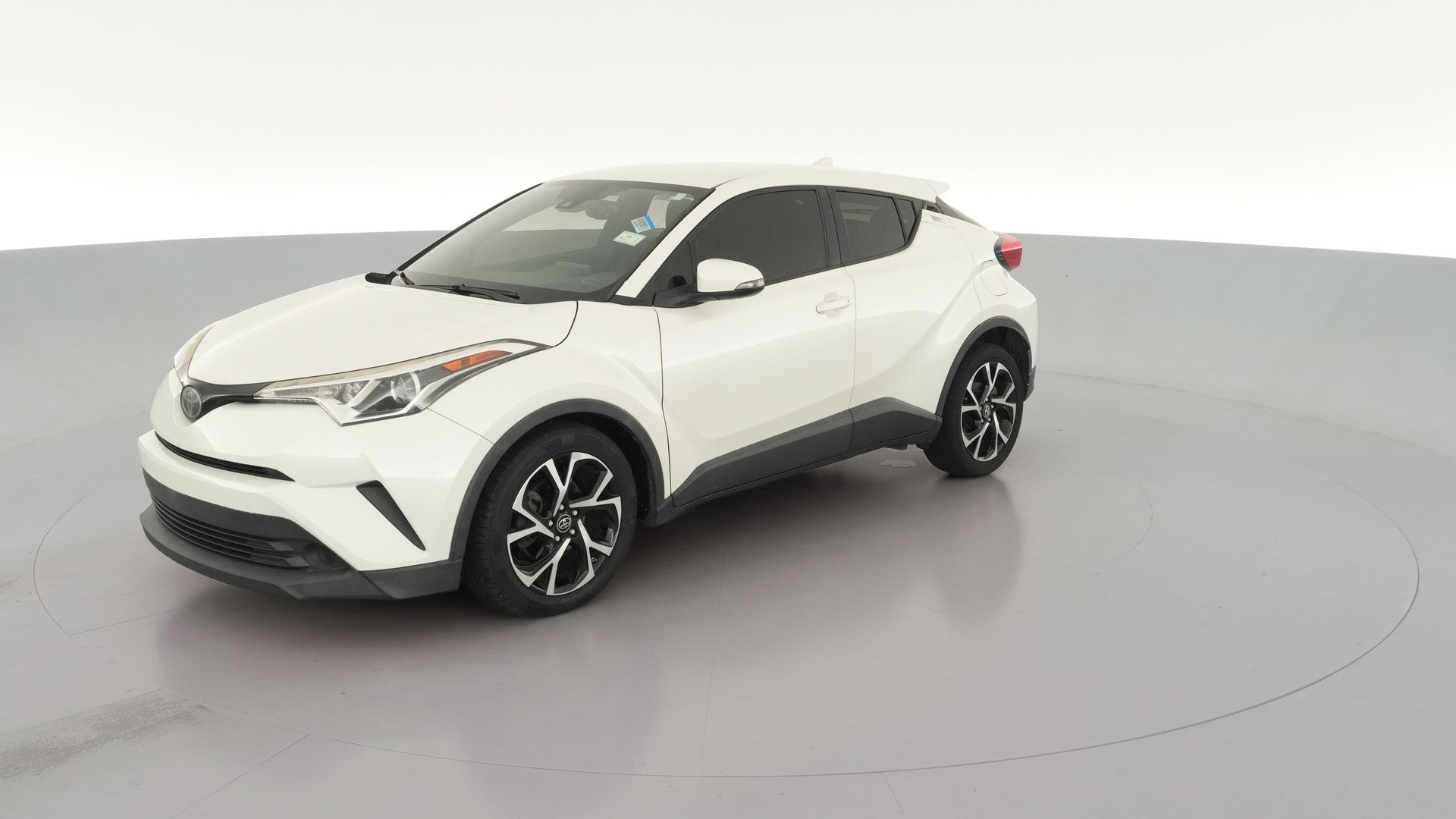 2018 Toyota C-HR vehicle photo