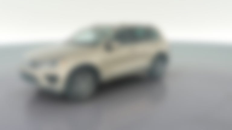 2016 Volkswagen Touareg vehicle photo