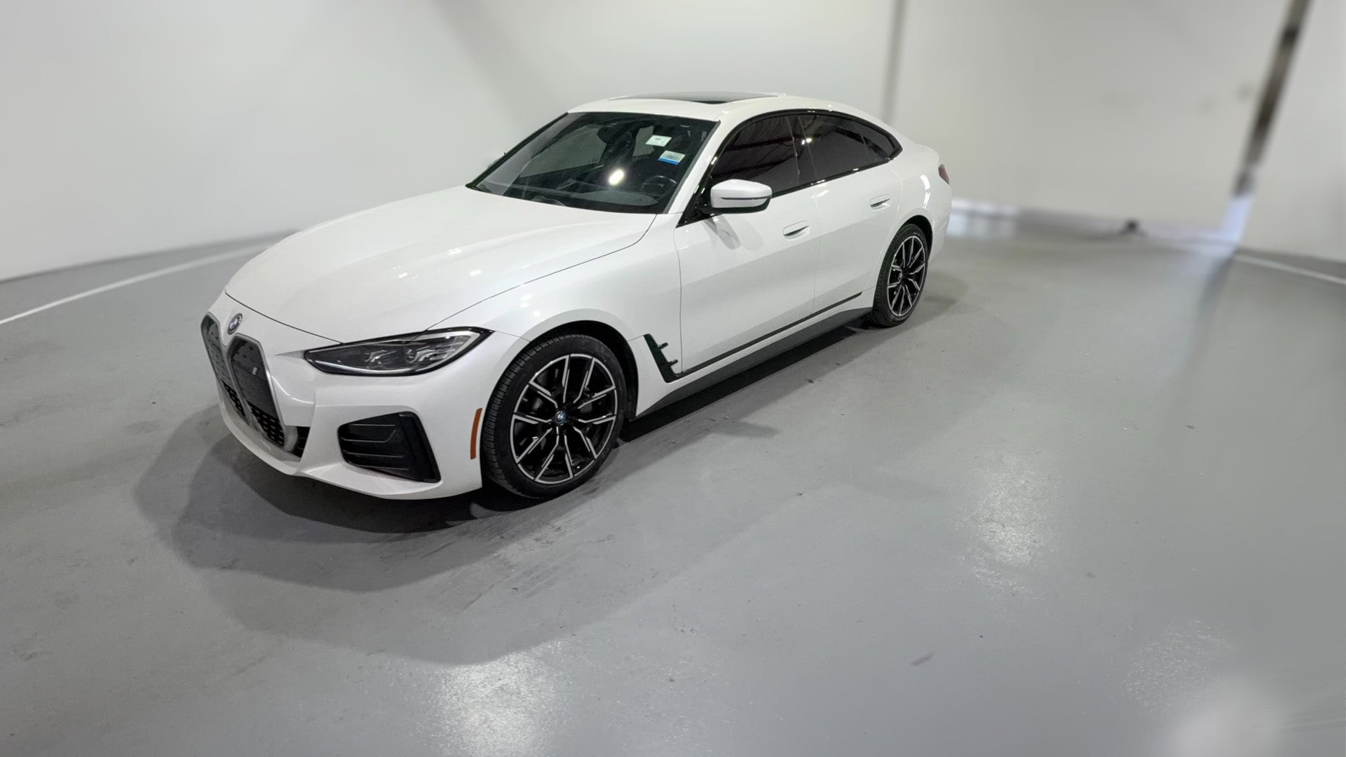 2023 BMW i4 vehicle photo