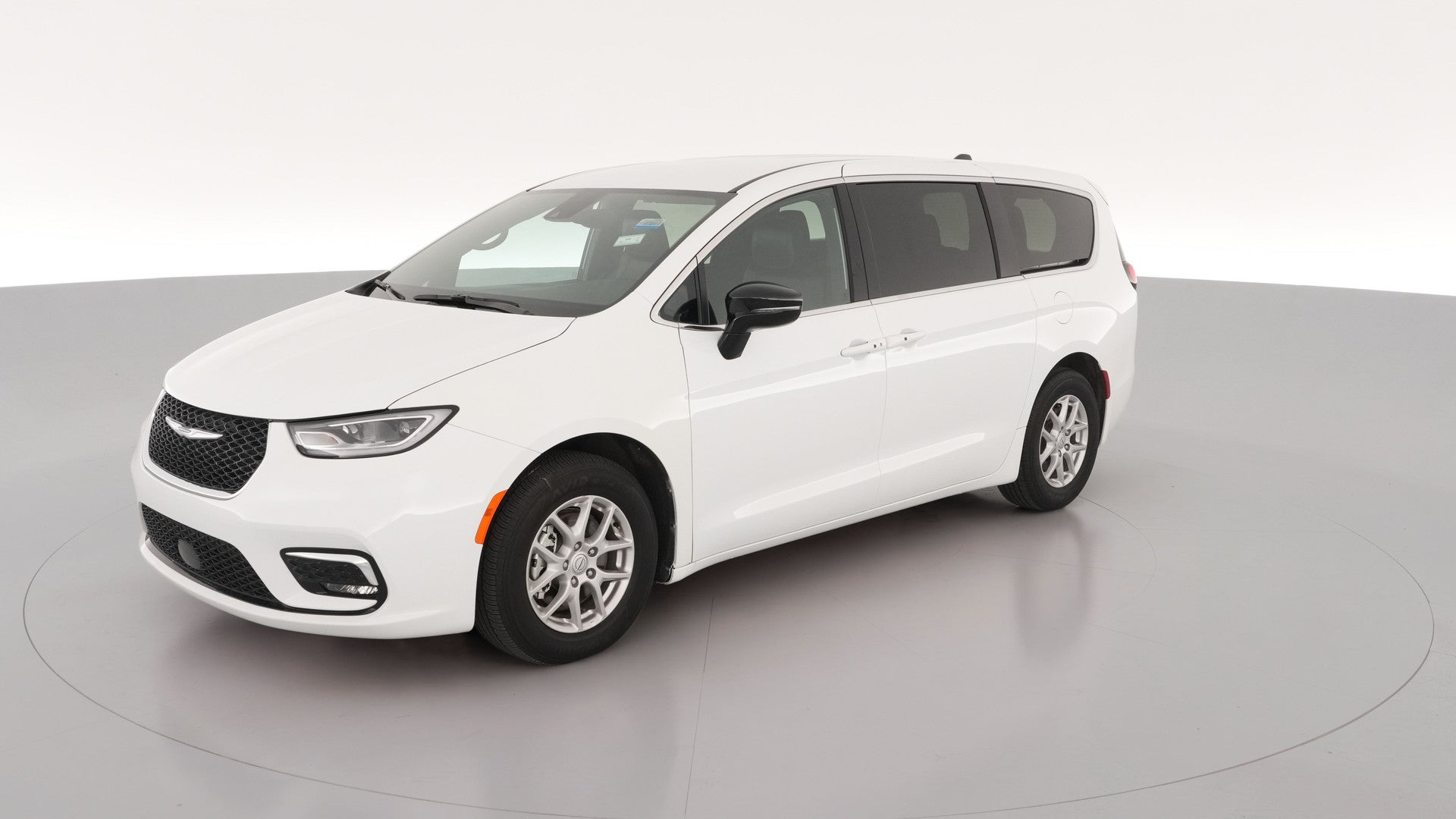 2026 Chrysler Pacifica vehicle photo