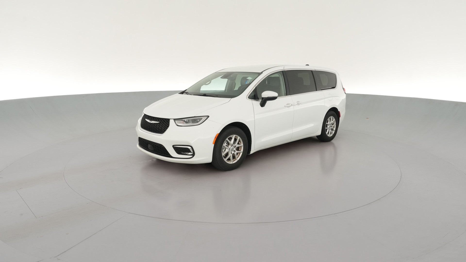 2023 Chrysler Pacifica vehicle photo