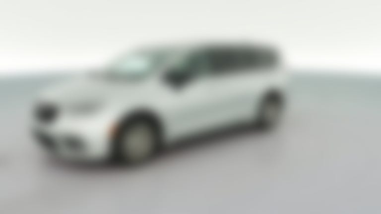 2024 Chrysler Pacifica vehicle photo