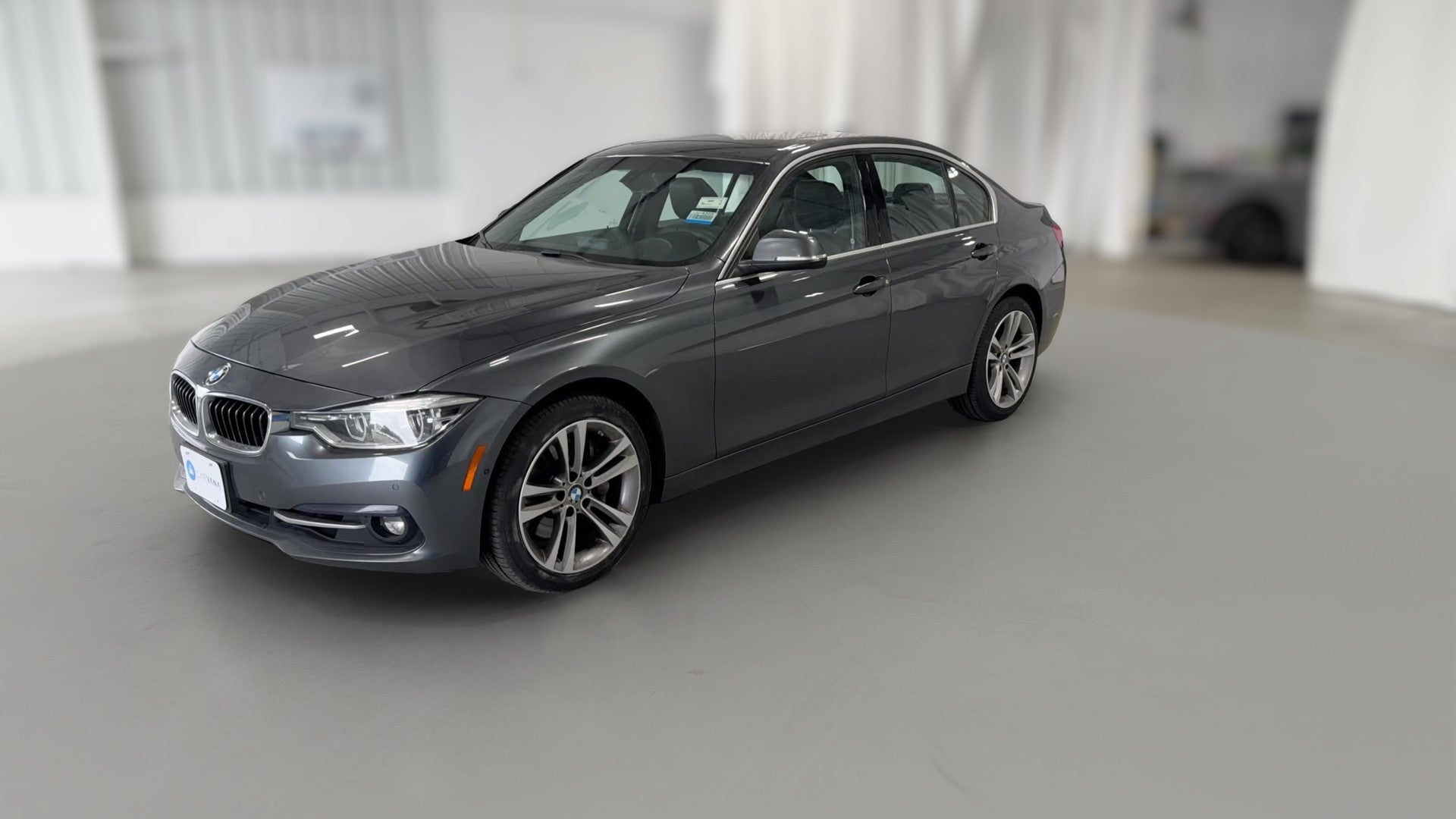 2017 BMW 3 Series vehicle photo