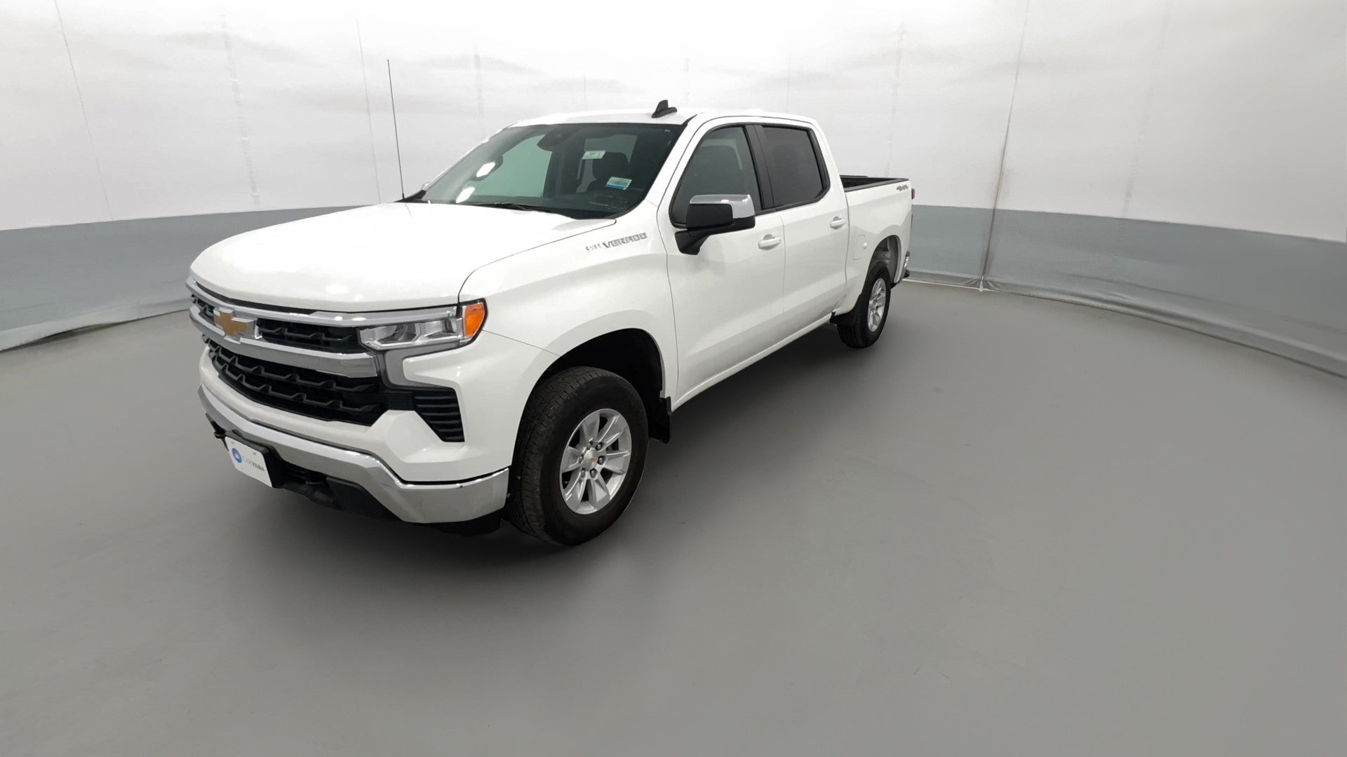 2025 Chevrolet Silverado 1500 Crew Cab vehicle photo