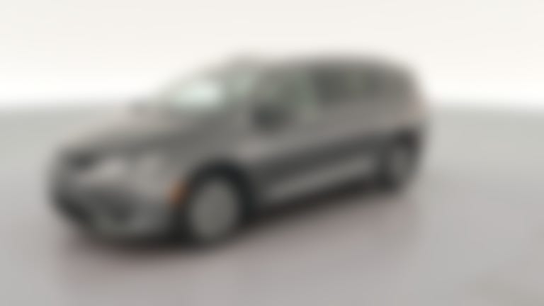 2020 Chrysler Pacifica vehicle photo