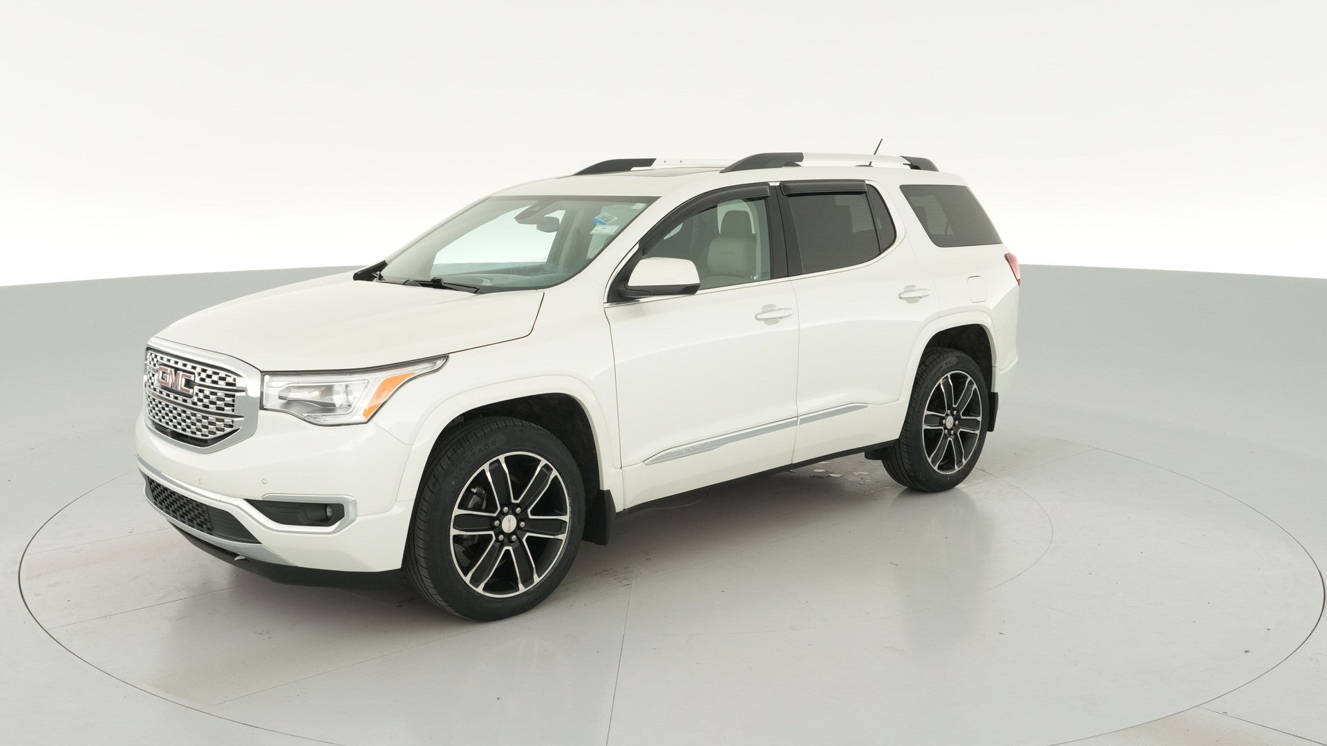 2019 GMC Acadia vehicle photo